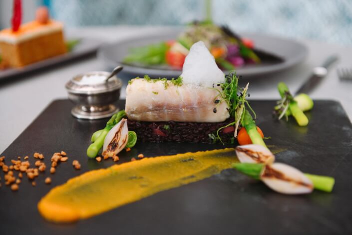 Schön angerichtete Häppchen im Restaurant